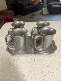 Wilton 4  12 Oz. Pewter French Horn Noggin Beer Stein Mugs With Tray