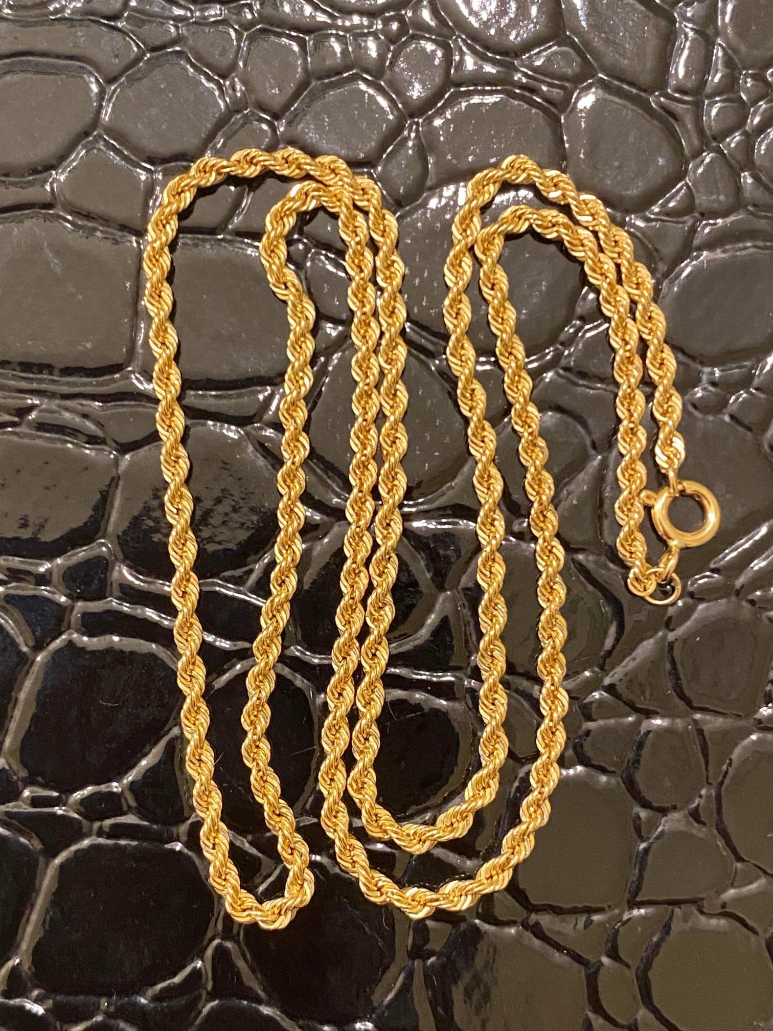 18K Gold Rope Chain