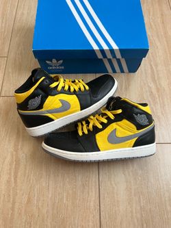 Nike Air Jordan 1 Phat 'Black Speed Yellow' Size 9