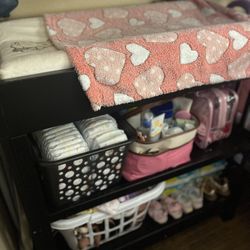 Infant Changing Table 