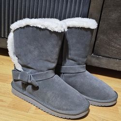 Koolaburra By UGG Women's Arlena Bow Suede Boots Size: US 6