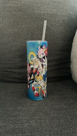 Skinny Tumblr /w Sonic The Hedgehog wrap
