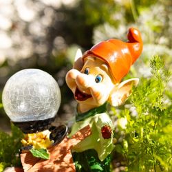 Dwarf Pushing Cart Sculpture Solar Light (D73)