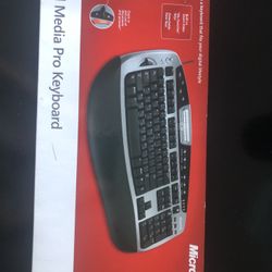 Microsoft Digital Media Pro Keyboard Model 1031