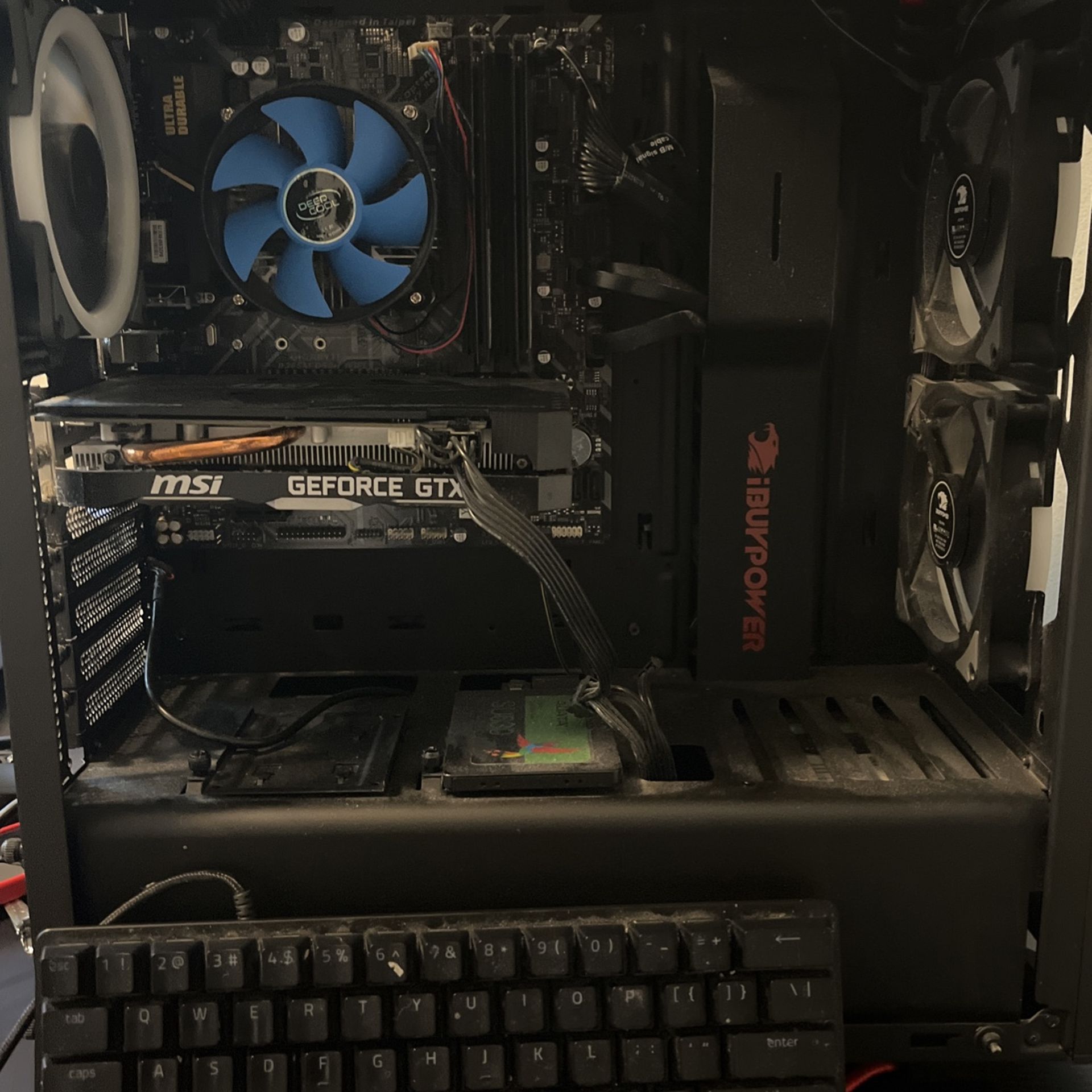 Pc /Desktop