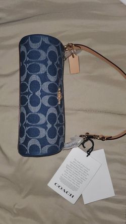 New & Authentic 100% COACH