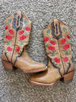 Girl boots