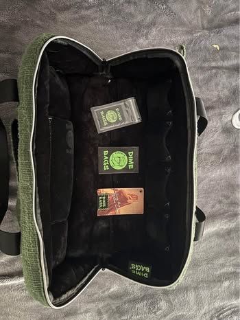 Padded bag to hold Glass