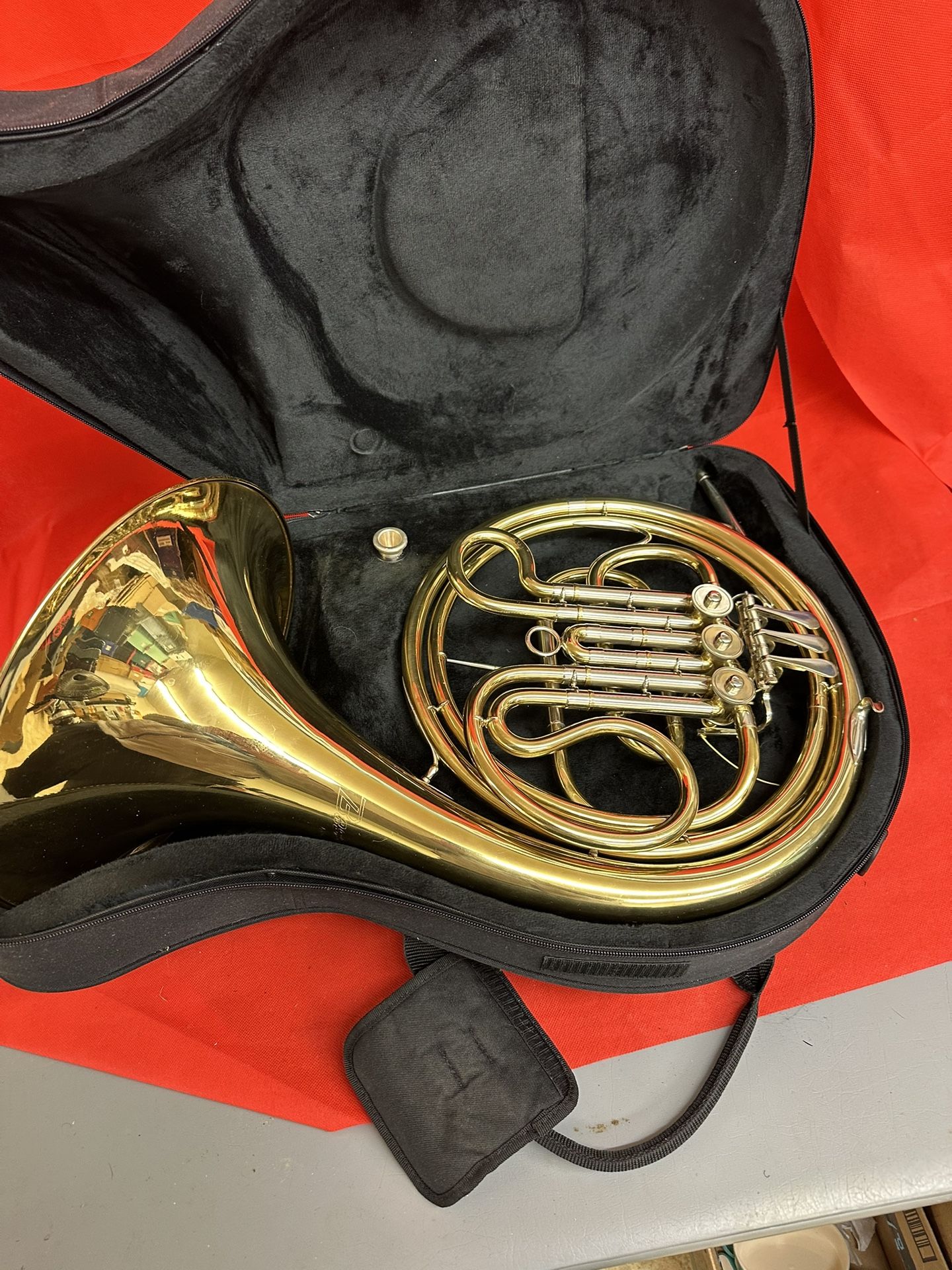 Nice Single Besson French Horn