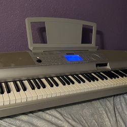 Yamaha DGX-300 Portable Grand Keyboard – 76-Key Digital Piano
