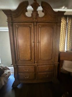 Armoire