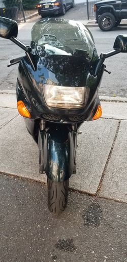 1996 Kawasaki Zx1100 for Sale in Newark, NJ - OfferUp