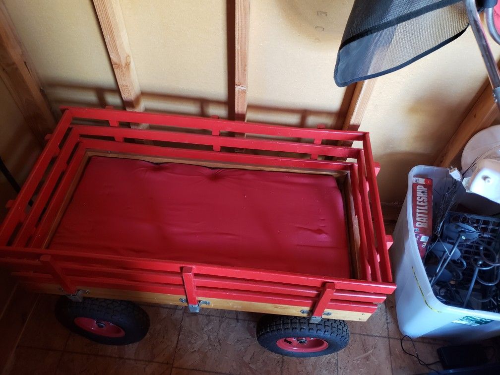 Bronco Heavy Duty Wagon