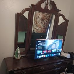 Queen Set Mattress Included 