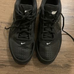 Nike Black Shoes Size 11.5 