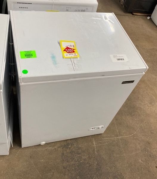Magic chef deep freezer HMCF5W for for Sale in Orland Park, IL OfferUp
