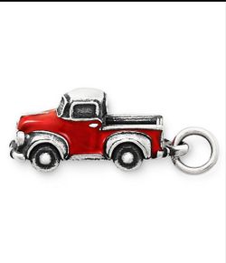 James Avery
Enamel Vintage Truck Charm
