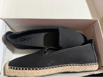 Dkny flats