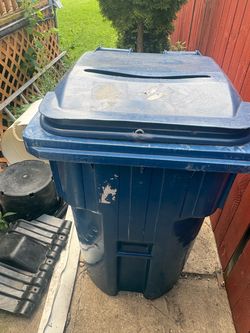 curbside recycling cart,  96-gallon model Schaefer Clean!!!!