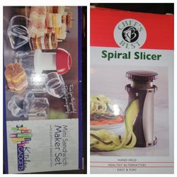 💥NEW IN BOX MINI SANDWICH MAKER SET AND SPIRAL SLICER. BOTH FOR ONE PRICE