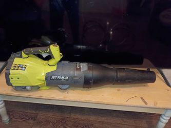 Ryobi leaf blower