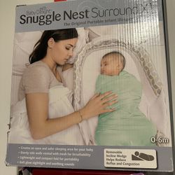 Baby Delight Snuggle Nest Harmony Portable Infant Sleeper In Silver Blossom