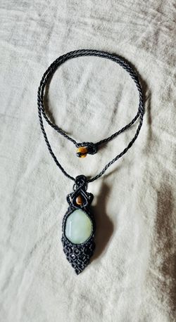 handmade macrame necklace with apple jade stone and tiger eye