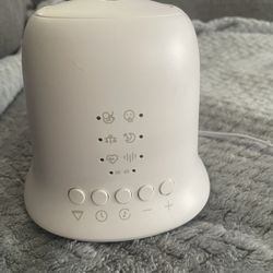 Baby White Noise /light Up On Wall Of Baby Animals 