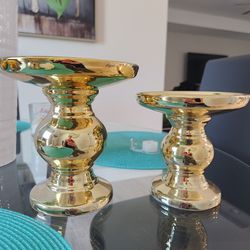 2 Gold Candle Holders