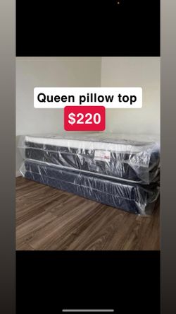 Queen Pillow Top Mattress Set 