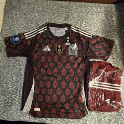 Mexico Red GOLD CUP JERSEY SHIRT/SHORT