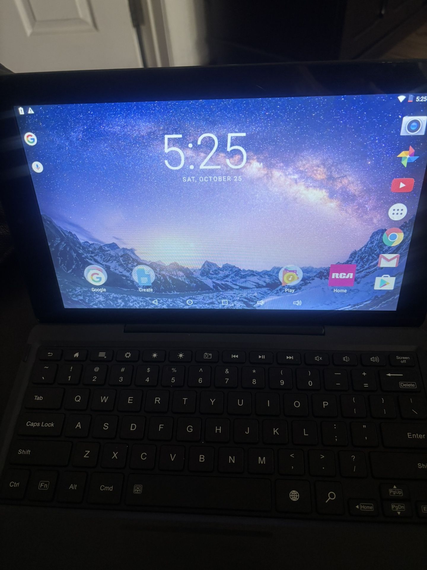 RCA Touchscreen Android Tablet 11.5” 32gb