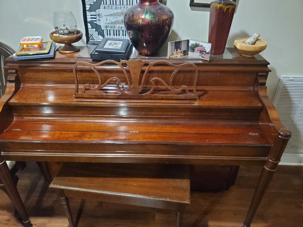 1952 Sohmer Piano