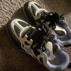 Lv Shoes Size 11 Men’s 