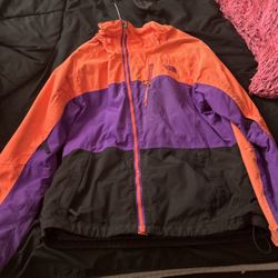 Women’s North Face Jacket