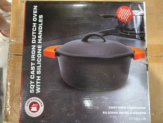 Chef's Counter 5Qt Cast Iron Dutch Oven