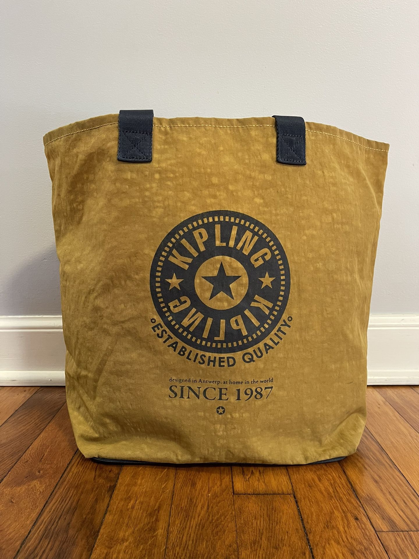 Beautiful Kipling BigBig Nylon Tote 