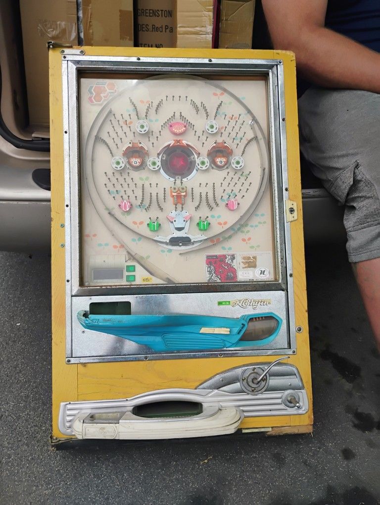 1970 Vintage Pachinko Machine 