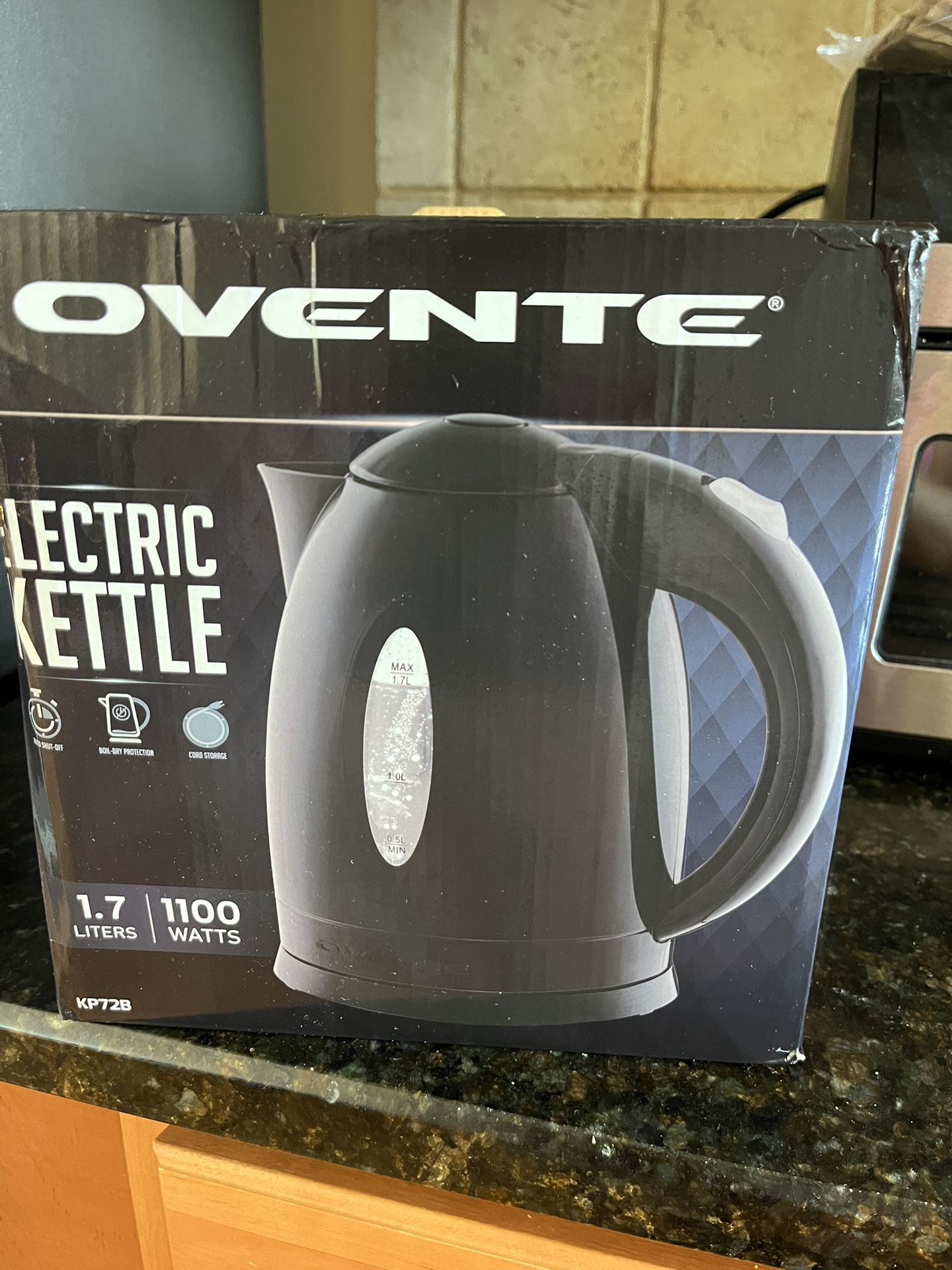 OVENTE Electric Kettle, 1.7L Fast Boiling Water Heater Black color