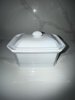 Vintage Apilco Small White Porcelain Terrine with Lid. Butter Dish. French Kitchen Decor
