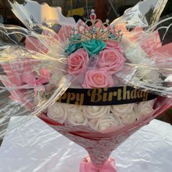 Butterfly With A Big Crown Happy Birthday Forever Flowers Arrangement