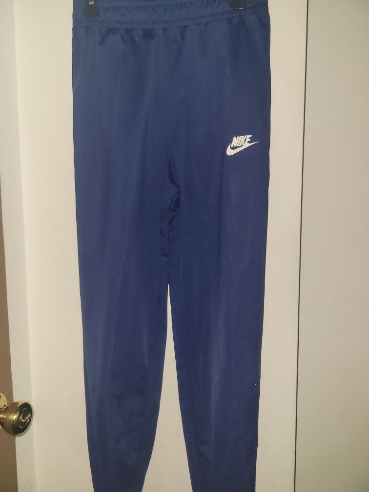 NIKE SWEATS