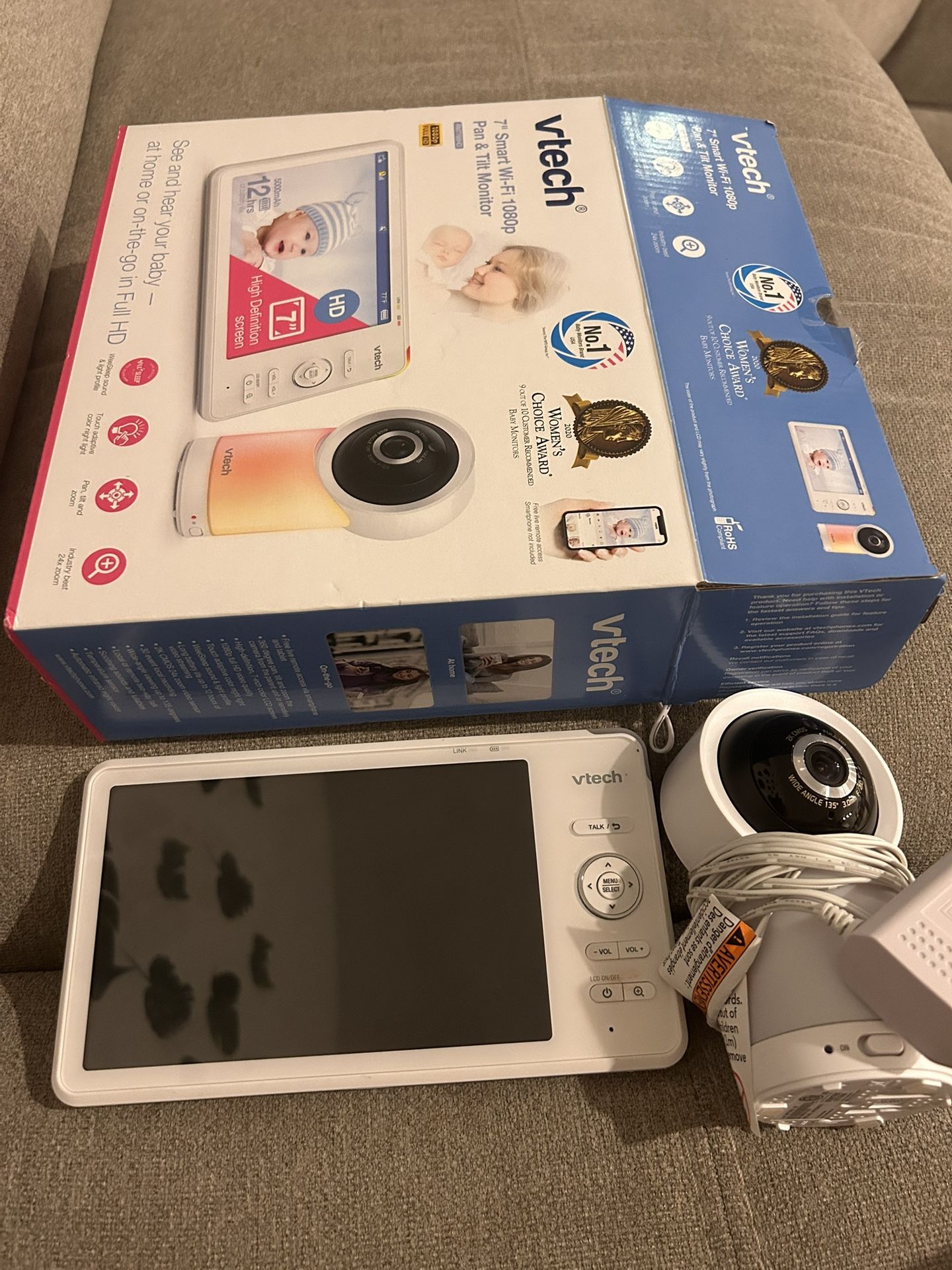VTech 7” Smart WiFi 1080p Pan & Tilt Monitor With One Camera