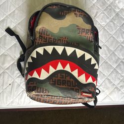 Camouflage Spray Ground Backpack 