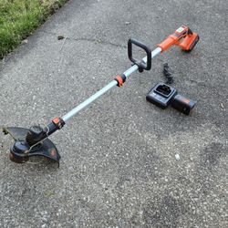 Nice 40 Volt Edger/Weedeater."CHECK OUT MY PAGE FOR MORE DEALS "