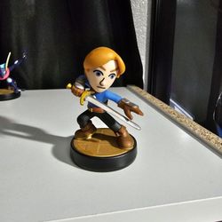 Mii Swordsman Amiibo - Smash Bros