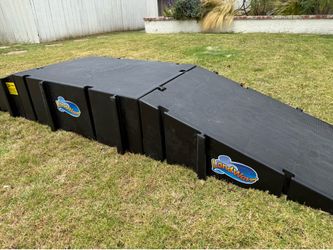 Land Wave Skate Ramp / RC Car Ramp