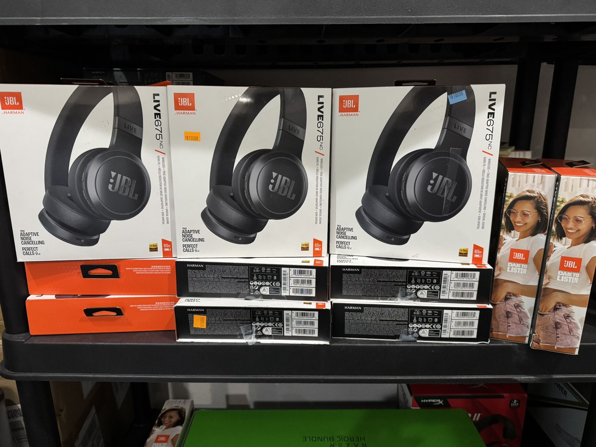 JBL Live 675NC Wireless True Adaptive Noise-cancelling On-Ear Headphones