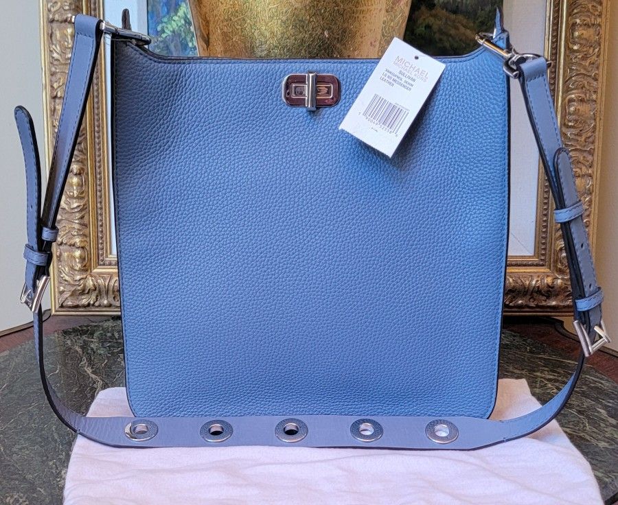 NWT MICHAEL KORS SULLIVAN LARGE DENIM BLUE PEBBLED LEATHER MESSENGER BAG
