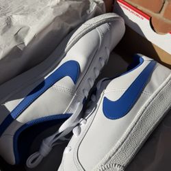 10.5M New Nike Court Royale - Can Deliver 